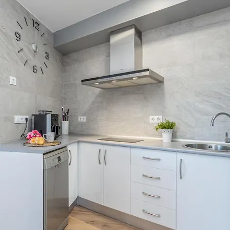 Escoles 14 By Interhome Appartement *